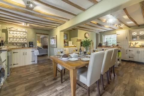 4 bedroom detached house for sale, Low Road, Wymondham NR18