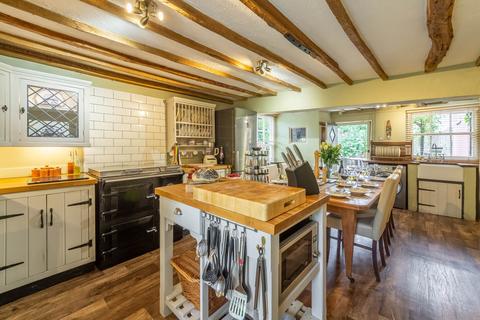 4 bedroom detached house for sale, Low Road, Wymondham NR18