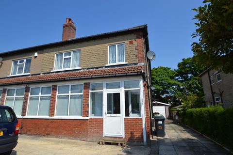 2 bedroom flat to rent, Stainbeck Lane, Leeds LS7