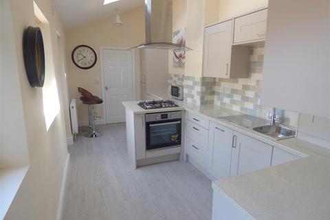 3 bedroom terraced house to rent, Liverpool L36