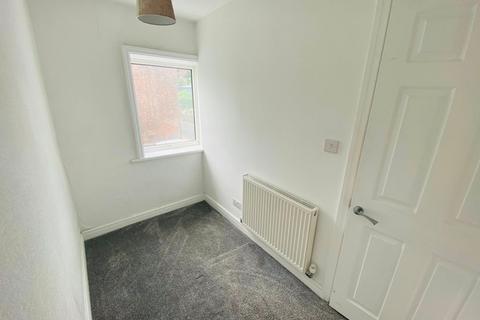 2 bedroom terraced house for sale, Hurdsfield Road, Cheshire East, SK10