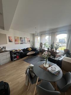 2 bedroom flat to rent, Ferndale Road, London SW9