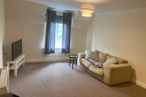 2 bedroom flat to rent, RochBank, Manchester M9