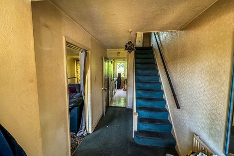 49 Dock Road, Tilbury, RM18 7DB