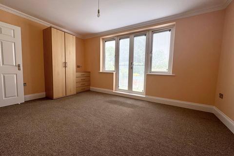 2 bedroom flat to rent, ENFIELD EN2