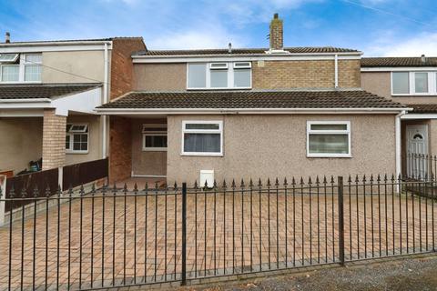 3 bedroom terraced house for sale, Doyle Way, Tilbury RM18