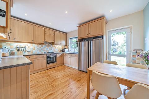 4 bedroom detached house for sale, Allington Road, Orpington