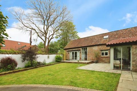 4 bedroom barn conversion to rent, Fouracre Crescent, Bristol BS16