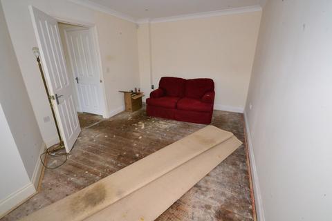 1 bedroom duplex for sale, Bury Bar, Newent