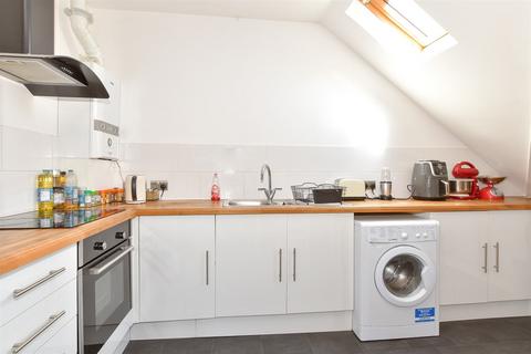 1 bedroom apartment for sale, The Terrace, Rochester, Kent