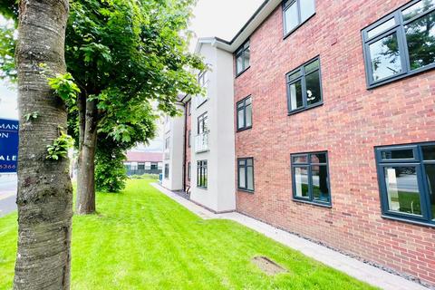 Wombourne - 2 bedroom flat for sale