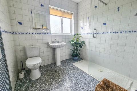 158 Stanley Avenue, Romford, RM2 5DA