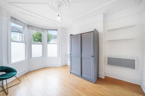 Studio for sale, Buxton Road, Willesden Green, London, NW2