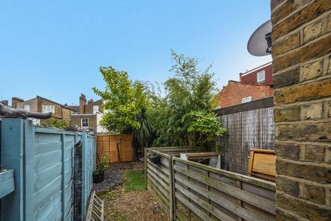 Studio for sale, Buxton Road, Willesden Green, London, NW2