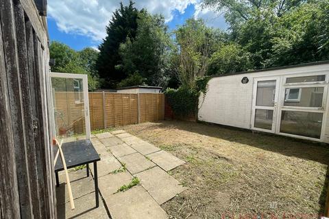 1 bedroom semi-detached house to rent, Hatfield AL10