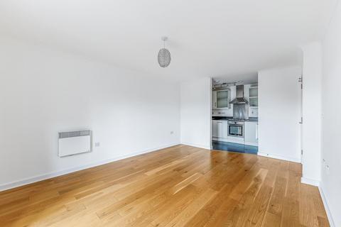 1 bedroom flat for sale, Ruislip Road East, Greenford, UB6