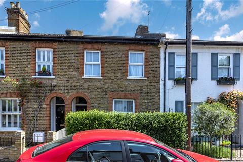 2 bedroom terraced house for sale, King Charles Crescent, Subiton KT5