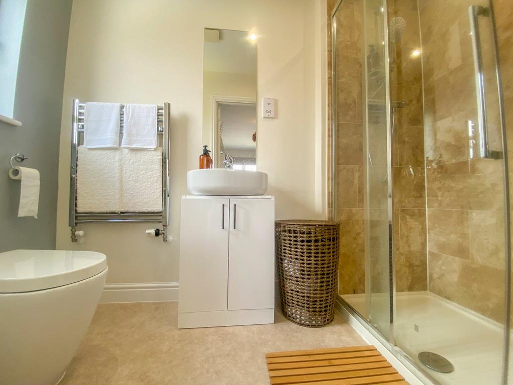Ensuite