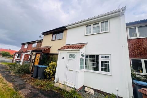 2 bedroom terraced house to rent, St. Martins Green, Trimley St. Martin IP11