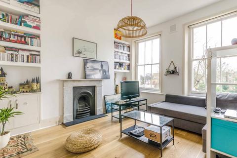 1 bedroom flat for sale, Grosvenor Avenue, Highbury and Islington, London, N5