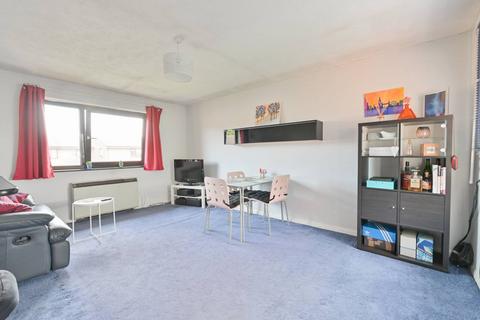 1 bedroom flat for sale, Granville Square, Peckham, London, SE15