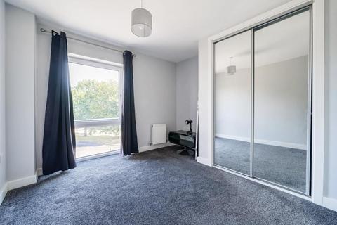 2 bedroom flat for sale, Popley,  Basingstoke,  RG24