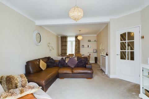 18 Fields Road, Tredegar, NP22 4LW