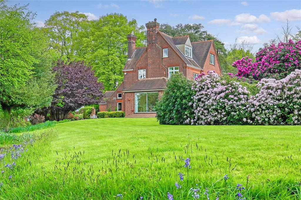 Gardens Rear