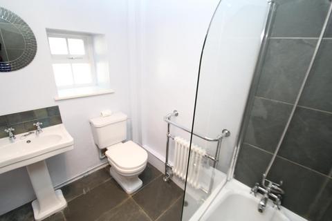 2 bedroom house to rent, Parkside Road, Leeds, West Yorkshire, UK, LS6