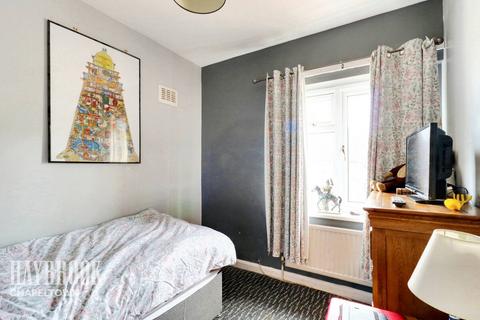 4 Colley Crescent, Sheffield, S5 9FR