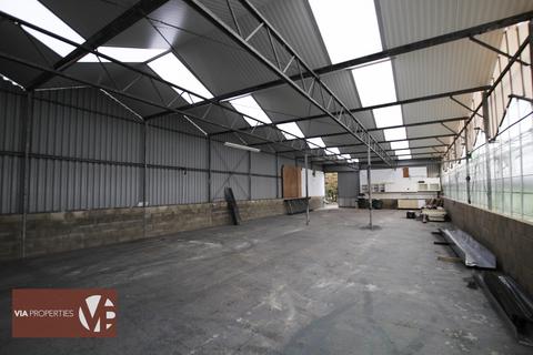 Industrial unit to rent, Old House Lane, Harlow CM19