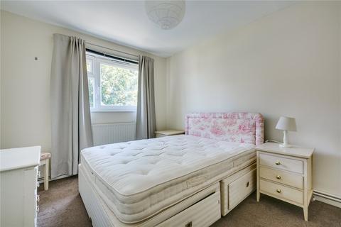68 Aintree Estate, London, SW6 7QU