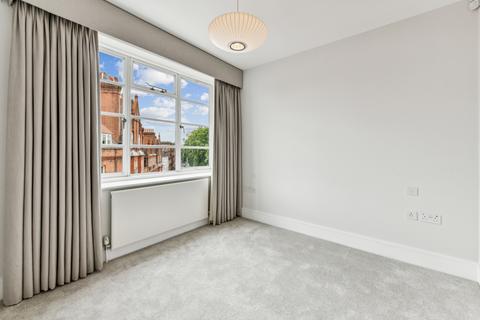 2 bedroom flat to rent, Gwynne House, 94 Lower Sloane Street, London