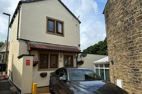 undefined, Rock Road, Birchencliffe, HD3