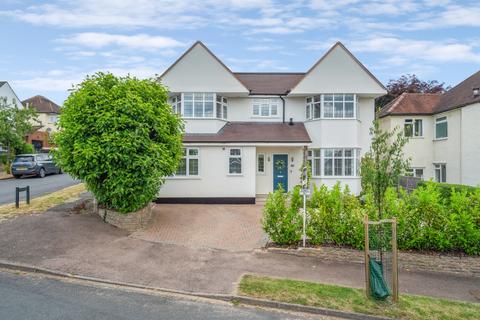4 bedroom detached house for sale, Shepherds Way, Rickmansworth, WD3