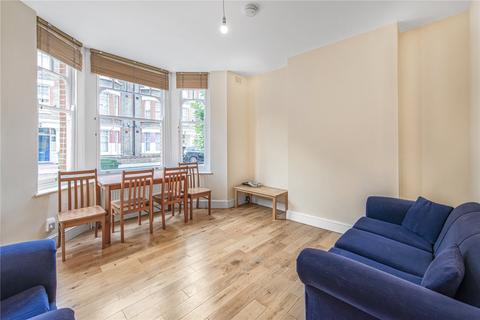 3 bedroom flat to rent, Edgeley Road, London, SW4