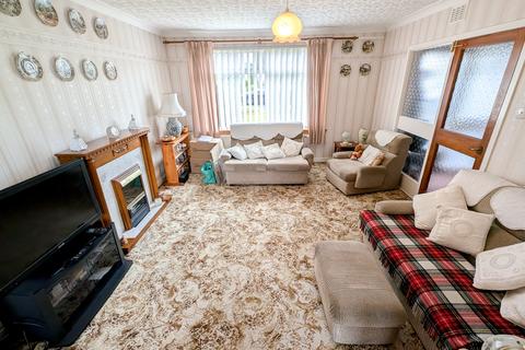 3 bedroom detached house for sale, Waverley Crescent, Cumbernauld G67