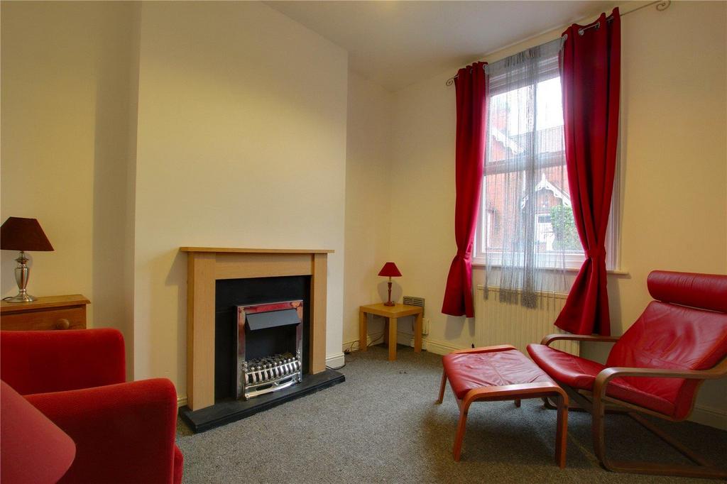 Queensgate, Beverley, East Riding of... 2 bed terraced house to rent