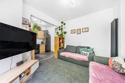 45 Bournemouth Park Road, Southend-on-sea, SS2 5JH