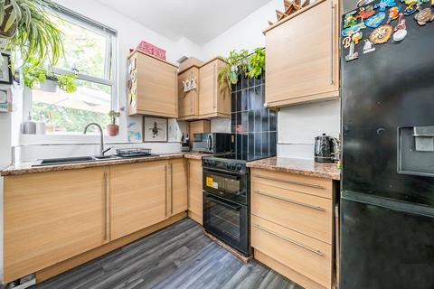 45 Bournemouth Park Road, Southend-on-sea, SS2 5JH