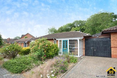 2 bedroom bungalow for sale, Faraday Drive, Shenley Lodge, Milton Keynes, MK5