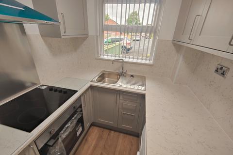 1 bedroom house to rent, Shelley Walk, Stanley, Wakefield, West Yorkshire, UK, WF3