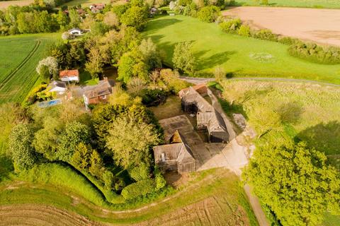 Barn for sale, Stisted