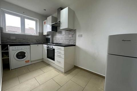 1 bedroom apartment to rent, Greenford Road, Sudbury Hill