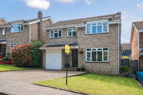 4 bedroom detached house for sale, Steep Close, Orpington