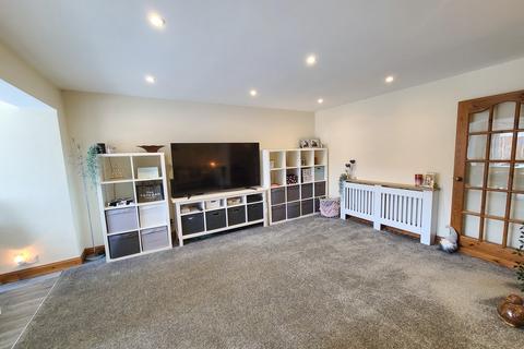 40 Beechdale Close, Calmore, Southampton, SO40 2QH