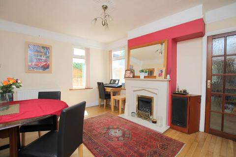 3 bedroom end of terrace house for sale, Sussex Road, Watford