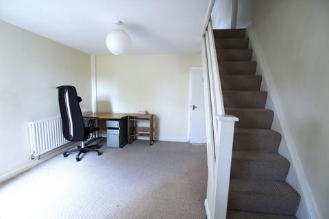 2 bedroom end of terrace house for sale, Badshot Lea Road, Farnham GU9