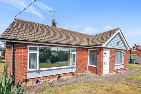 4 bedroom detached bungalow for sale, St. Marys Road, New Romney TN28