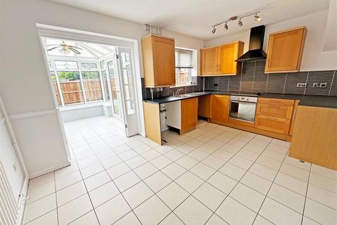 3 bedroom terraced house for sale, Woodrush Drive, Hollywood, B47 5HZ
